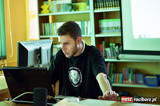 Zdjęcie w galerii na portalu naszraciborz.pl: Jak PWSZ świętował Tydzień Bibliotek? wiadomości z regionu