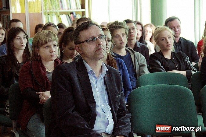 Zdjęcie w galerii na portalu naszraciborz.pl: Jak PWSZ świętował Tydzień Bibliotek? wiadomości z regionu