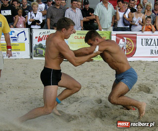 Zdjęcie w galerii na portalu naszraciborz.pl: Jacek Bileński najlepszy Polski zapaśnik na piasku wiadomości z regionu