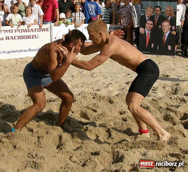 Zdjęcie w galerii na portalu naszraciborz.pl: Jacek Bileński najlepszy Polski zapaśnik na piasku wiadomości z regionu