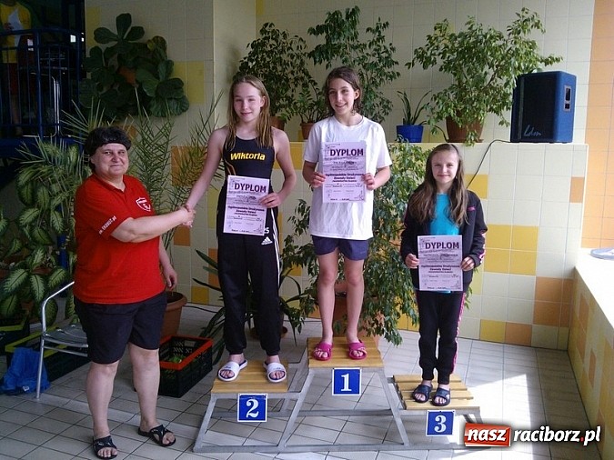 Zdjęcie w galerii na portalu naszraciborz.pl: Pływanie. Wiktoria Zub na podium  wiadomości z regionu