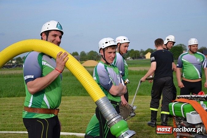 Zdjęcie w galerii na portalu naszraciborz.pl: Międzynarodowe strażackie zawody w Rudyszwałdzie  wiadomości z regionu