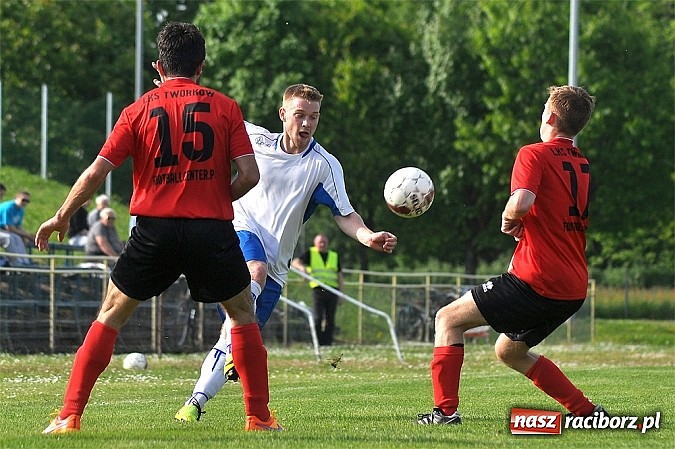 Zdjęcie w galerii na portalu naszraciborz.pl: Derby powiatu dla Rafako Racibórz wiadomości z regionu