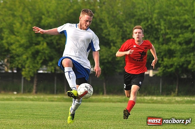 Zdjęcie w galerii na portalu naszraciborz.pl: Derby powiatu dla Rafako Racibórz wiadomości z regionu