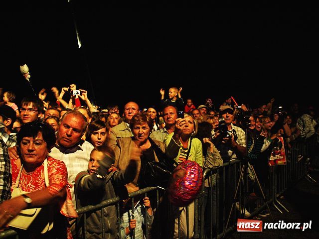 Zdjęcie w galerii na portalu naszraciborz.pl: Około 15 tysięcy ludzi przyszło na FEEL wiadomości z regionu