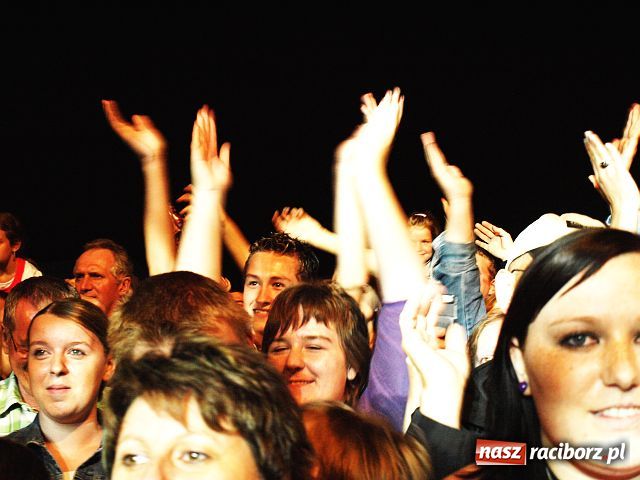 Zdjęcie w galerii na portalu naszraciborz.pl: Około 15 tysięcy ludzi przyszło na FEEL wiadomości z regionu