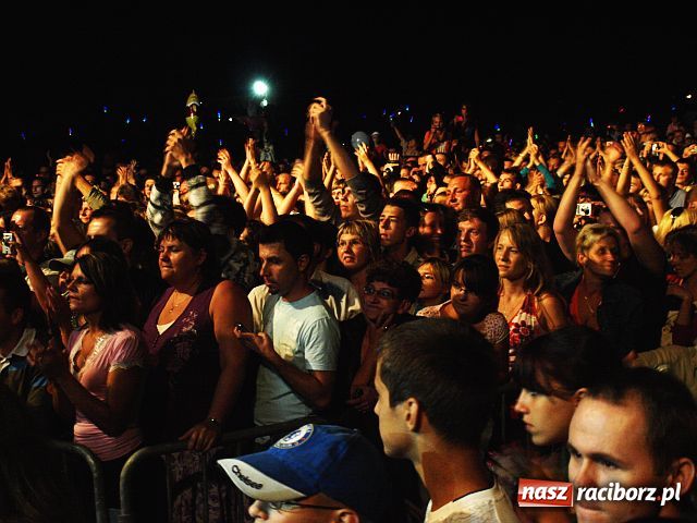 Zdjęcie w galerii na portalu naszraciborz.pl: Około 15 tysięcy ludzi przyszło na FEEL wiadomości z regionu