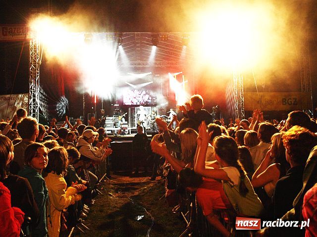 Zdjęcie w galerii na portalu naszraciborz.pl: Około 15 tysięcy ludzi przyszło na FEEL wiadomości z regionu