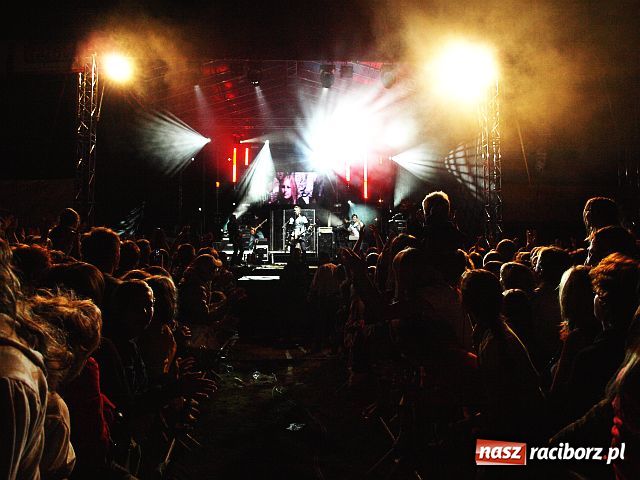 Zdjęcie w galerii na portalu naszraciborz.pl: Około 15 tysięcy ludzi przyszło na FEEL wiadomości z regionu