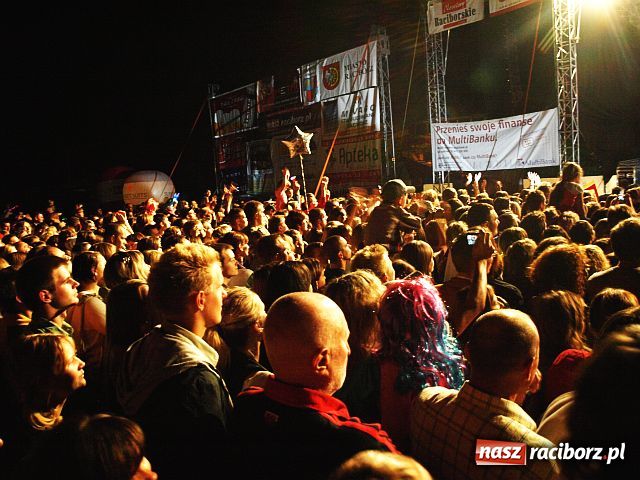 Zdjęcie w galerii na portalu naszraciborz.pl: Około 15 tysięcy ludzi przyszło na FEEL wiadomości z regionu