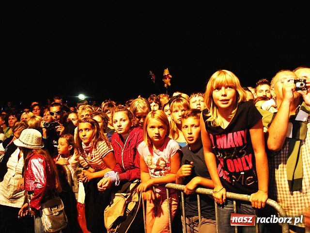 Zdjęcie w galerii na portalu naszraciborz.pl: Około 15 tysięcy ludzi przyszło na FEEL wiadomości z regionu