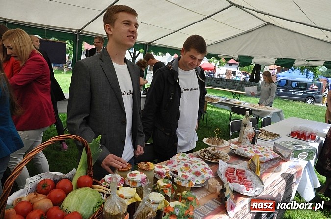 Zdjęcie w galerii na portalu naszraciborz.pl: Młodzi mieszkańcy gminy Krzyżanowice pokazali swoje pomysły na biznes  wiadomości z regionu