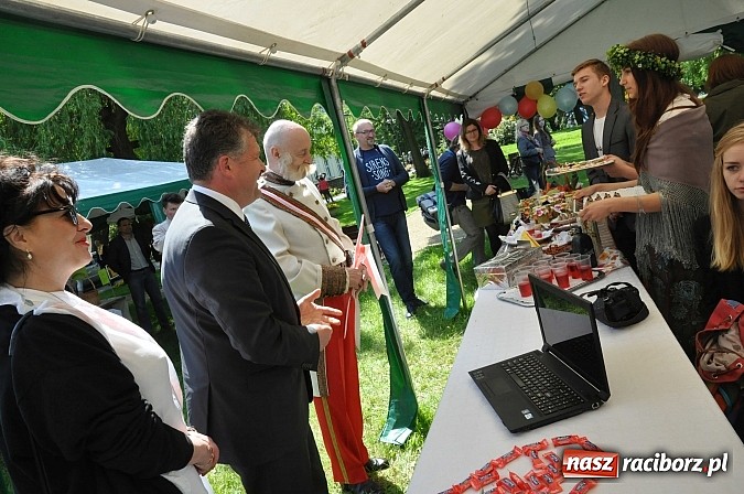 Zdjęcie w galerii na portalu naszraciborz.pl: Młodzi mieszkańcy gminy Krzyżanowice pokazali swoje pomysły na biznes  wiadomości z regionu
