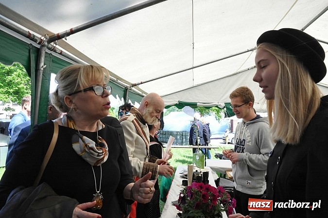 Zdjęcie w galerii na portalu naszraciborz.pl: Młodzi mieszkańcy gminy Krzyżanowice pokazali swoje pomysły na biznes  wiadomości z regionu