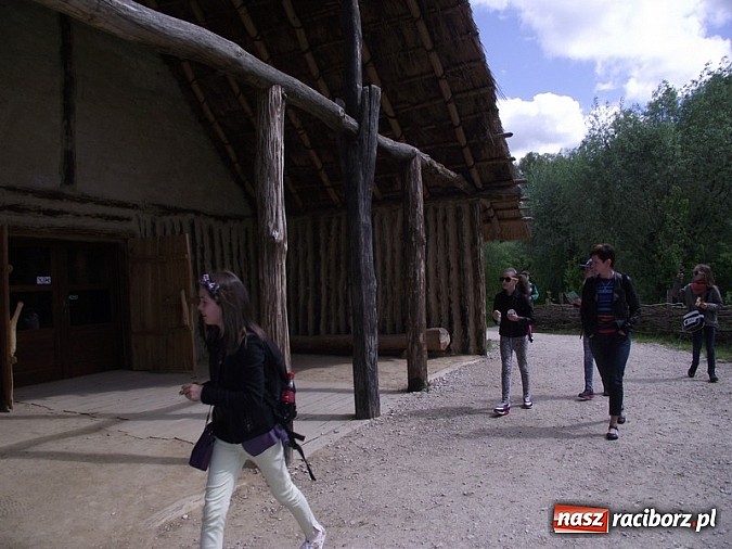 Zdjęcie w galerii na portalu naszraciborz.pl: Czeladnicy piernikarium na piastowskim szlaku  wiadomości z regionu