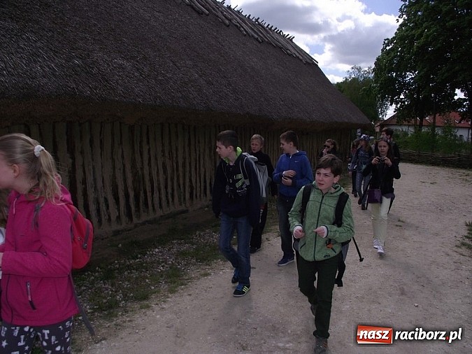 Zdjęcie w galerii na portalu naszraciborz.pl: Czeladnicy piernikarium na piastowskim szlaku  wiadomości z regionu