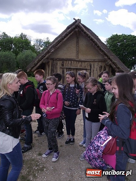 Zdjęcie w galerii na portalu naszraciborz.pl: Czeladnicy piernikarium na piastowskim szlaku  wiadomości z regionu