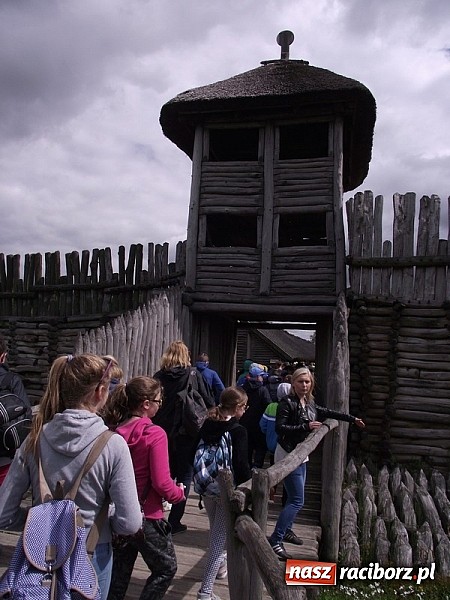 Zdjęcie w galerii na portalu naszraciborz.pl: Czeladnicy piernikarium na piastowskim szlaku  wiadomości z regionu