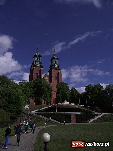 Zdjęcie w galerii na portalu naszraciborz.pl: Czeladnicy piernikarium na piastowskim szlaku  wiadomości z regionu