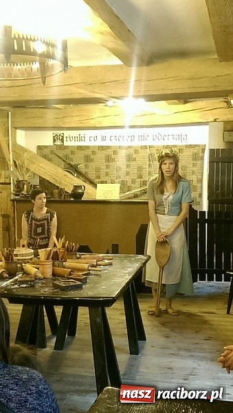 Zdjęcie w galerii na portalu naszraciborz.pl: Czeladnicy piernikarium na piastowskim szlaku  wiadomości z regionu