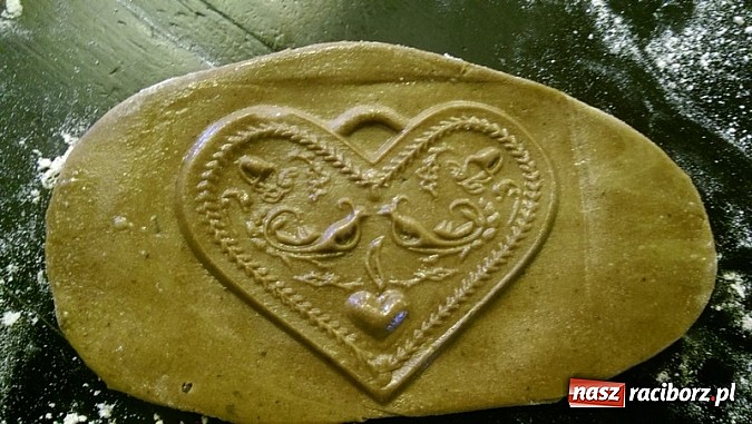 Zdjęcie w galerii na portalu naszraciborz.pl: Czeladnicy piernikarium na piastowskim szlaku  wiadomości z regionu