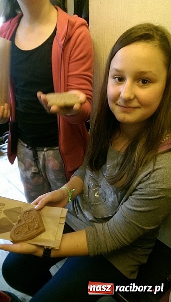 Zdjęcie w galerii na portalu naszraciborz.pl: Czeladnicy piernikarium na piastowskim szlaku  wiadomości z regionu