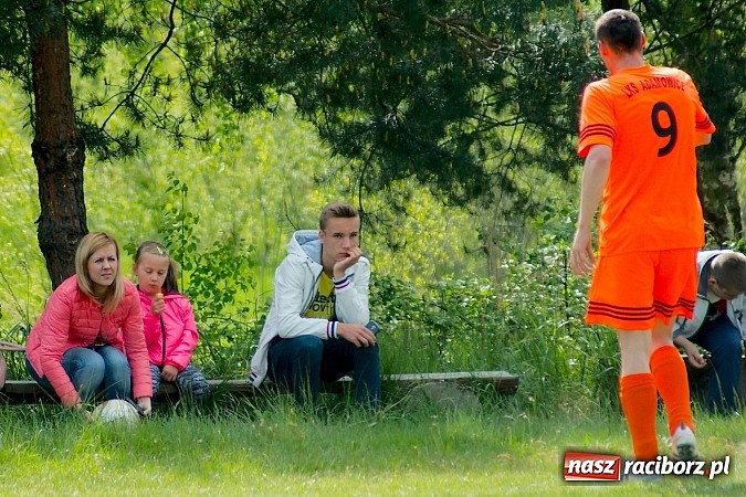 Zdjęcie w galerii na portalu naszraciborz.pl: Płomień Siedliska niestraszny Adamowicom wiadomości z regionu