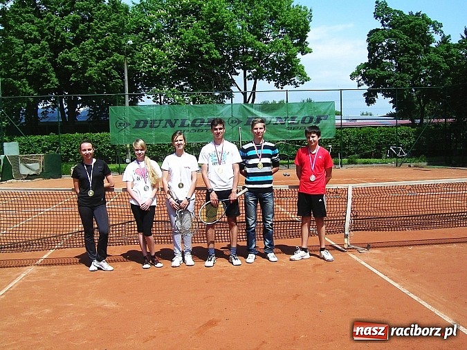 Zdjęcie w galerii na portalu naszraciborz.pl: Sukces tenisistów TKKF RAFAKO  wiadomości z regionu