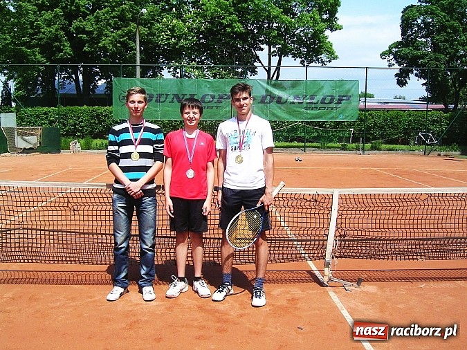Zdjęcie w galerii na portalu naszraciborz.pl: Sukces tenisistów TKKF RAFAKO  wiadomości z regionu