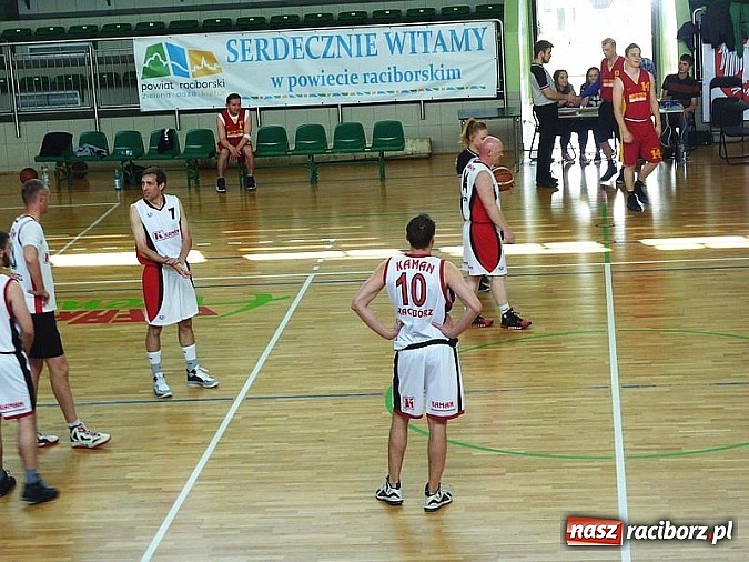 Zdjęcie w galerii na portalu naszraciborz.pl: Koszykówka. Wystartował XI sezon amatorki  wiadomości z regionu