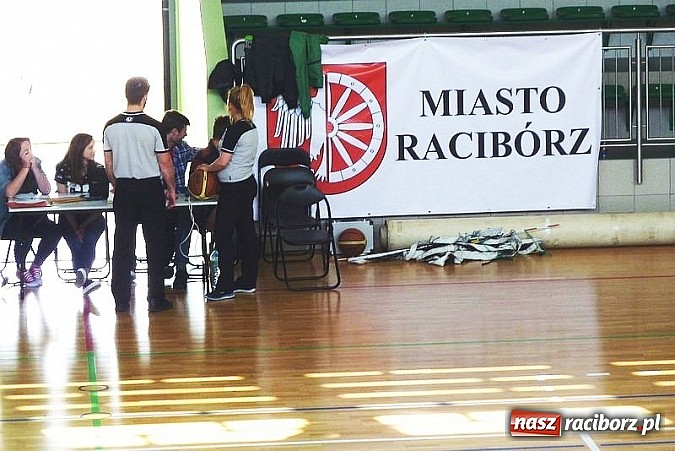 Zdjęcie w galerii na portalu naszraciborz.pl: Koszykówka. Wystartował XI sezon amatorki  wiadomości z regionu