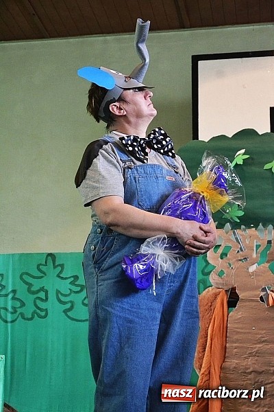 Zdjęcie w galerii na portalu naszraciborz.pl: Pięć godzin świetnej zabawy na nowej scenie! Festyn rodzinny w ZSO Rudy!  wiadomości z regionu