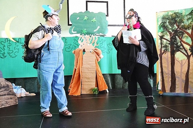 Zdjęcie w galerii na portalu naszraciborz.pl: Pięć godzin świetnej zabawy na nowej scenie! Festyn rodzinny w ZSO Rudy!  wiadomości z regionu