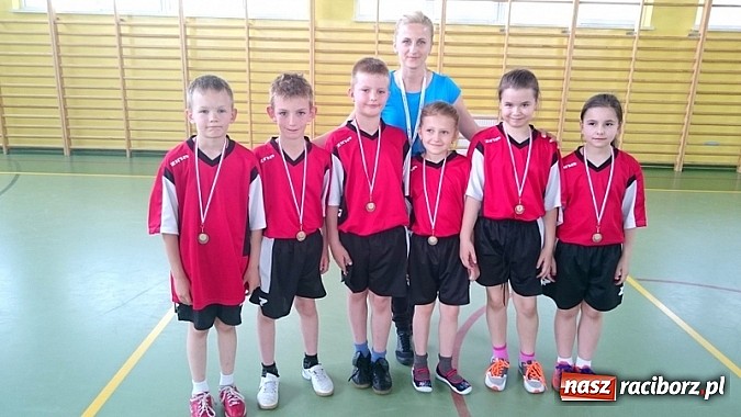 Zdjęcie w galerii na portalu naszraciborz.pl: W Pawłowie spotkali się sympatycy szczypiorniaka wiadomości z regionu