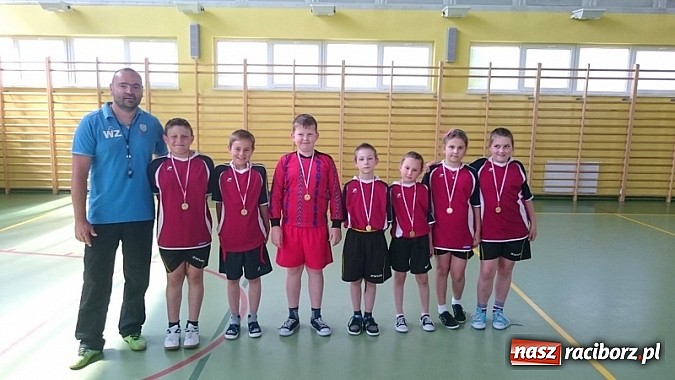 Zdjęcie w galerii na portalu naszraciborz.pl: W Pawłowie spotkali się sympatycy szczypiorniaka wiadomości z regionu