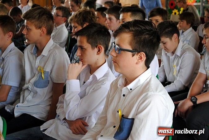 Zdjęcie w galerii na portalu naszraciborz.pl: Eugeniusz i… Lolek. Przyjaciel Karola Wojtyły gości dzisiaj w Kietrzu   wiadomości z regionu