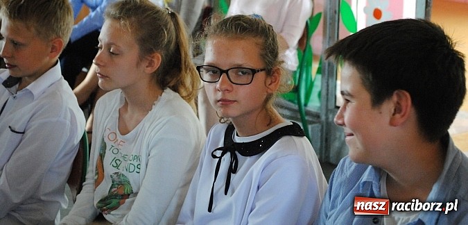 Zdjęcie w galerii na portalu naszraciborz.pl: Eugeniusz i… Lolek. Przyjaciel Karola Wojtyły gości dzisiaj w Kietrzu   wiadomości z regionu