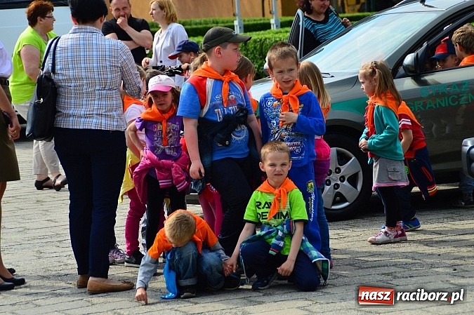 Zdjęcie w galerii na portalu naszraciborz.pl: Dzień otwartych koszar w Straży Granicznej wiadomości z regionu