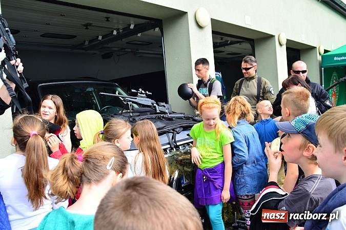 Zdjęcie w galerii na portalu naszraciborz.pl: Dzień otwartych koszar w Straży Granicznej wiadomości z regionu