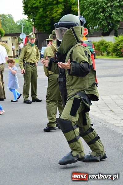 Zdjęcie w galerii na portalu naszraciborz.pl: Dzień otwartych koszar w Straży Granicznej wiadomości z regionu