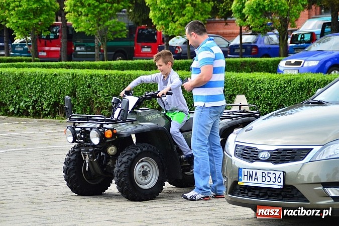 Zdjęcie w galerii na portalu naszraciborz.pl: Dzień otwartych koszar w Straży Granicznej wiadomości z regionu