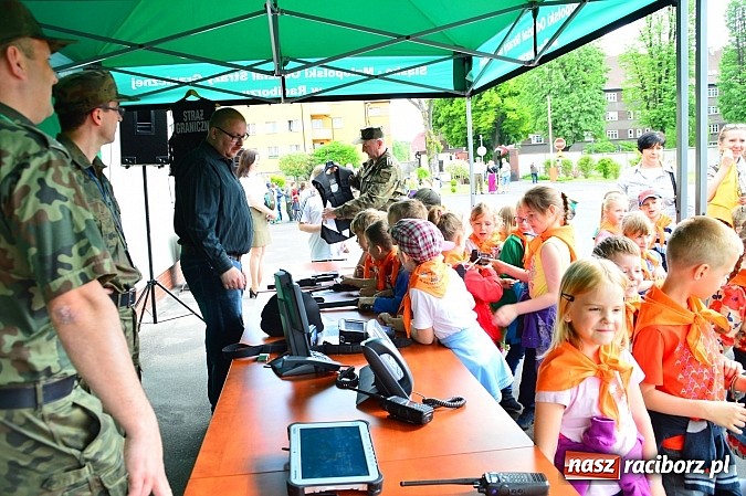 Zdjęcie w galerii na portalu naszraciborz.pl: Dzień otwartych koszar w Straży Granicznej wiadomości z regionu
