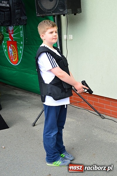 Zdjęcie w galerii na portalu naszraciborz.pl: Dzień otwartych koszar w Straży Granicznej wiadomości z regionu