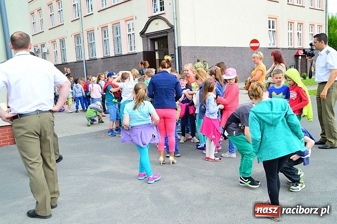 Zdjęcie w galerii na portalu naszraciborz.pl: Dzień otwartych koszar w Straży Granicznej wiadomości z regionu