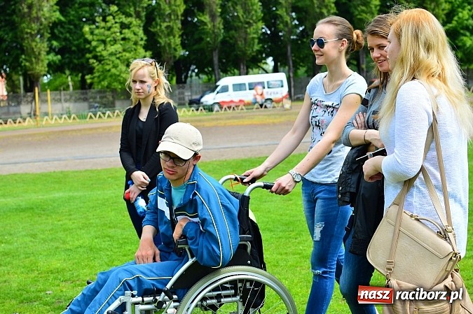 Zdjęcie w galerii na portalu naszraciborz.pl: XVIII Igrzyska Sportowe Dzieci i Młodzieży Niepełnosprawnej Sport ku radości wiadomości z regionu