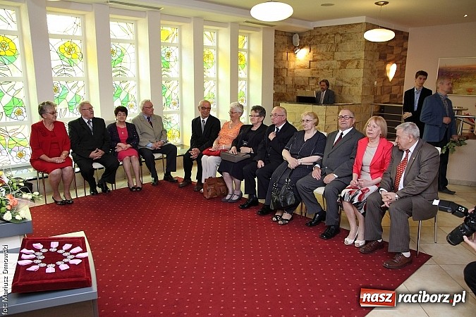 Zdjęcie w galerii na portalu naszraciborz.pl: Wspomnień czar, czyli Złote Gody w Urzędzie Stanu Cywilnego wiadomości z regionu