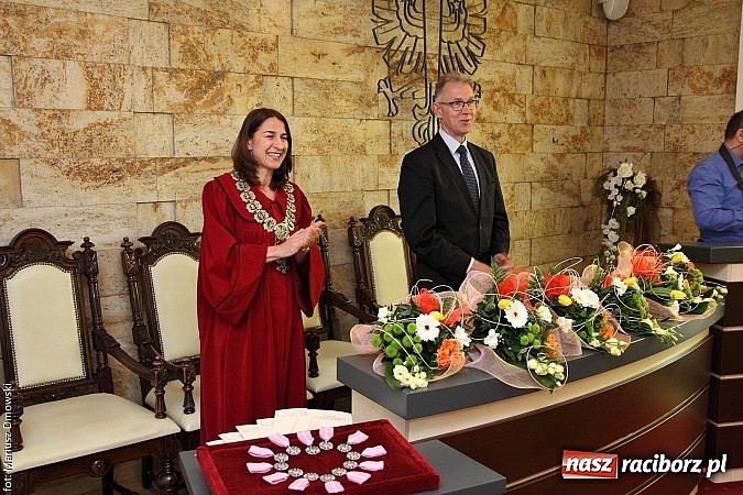 Zdjęcie w galerii na portalu naszraciborz.pl: Wspomnień czar, czyli Złote Gody w Urzędzie Stanu Cywilnego wiadomości z regionu