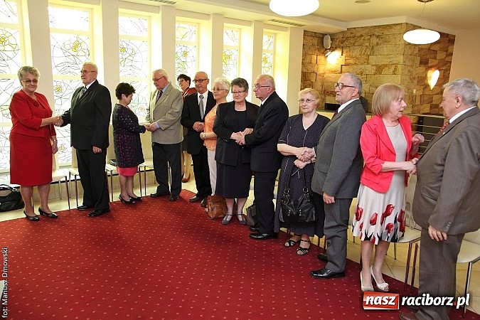 Zdjęcie w galerii na portalu naszraciborz.pl: Wspomnień czar, czyli Złote Gody w Urzędzie Stanu Cywilnego wiadomości z regionu