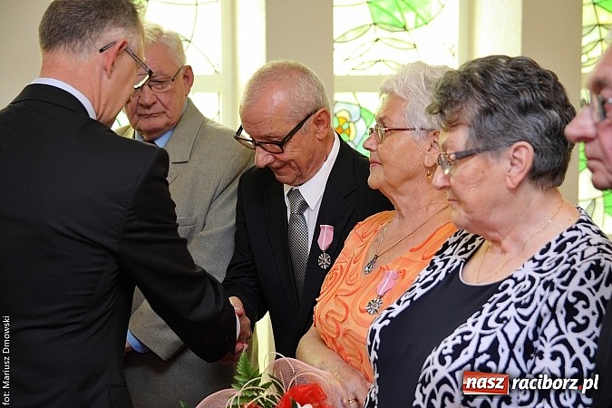 Zdjęcie w galerii na portalu naszraciborz.pl: Wspomnień czar, czyli Złote Gody w Urzędzie Stanu Cywilnego wiadomości z regionu