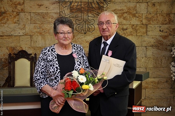 Zdjęcie w galerii na portalu naszraciborz.pl: Wspomnień czar, czyli Złote Gody w Urzędzie Stanu Cywilnego wiadomości z regionu